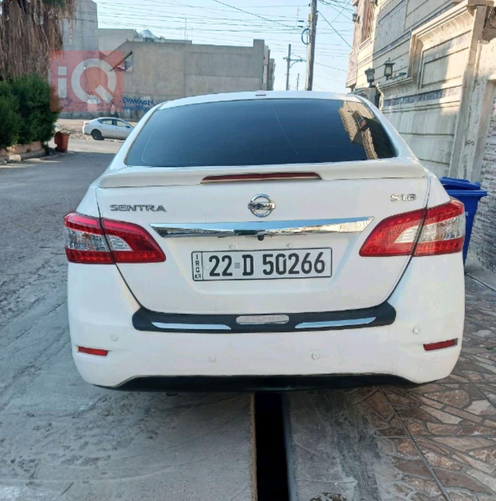 نيسان سنترا